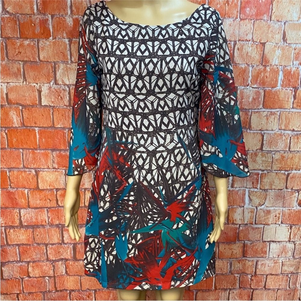 NicoLa Multicolor Abstract Print Split Sleeve Shift‎ Dress
